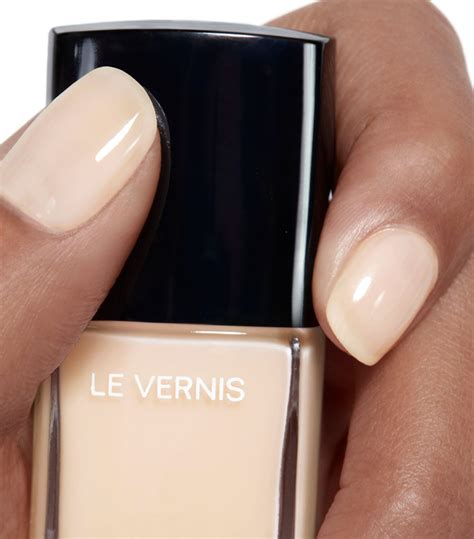 chanel le sage facebook|LE VERNIS Longwear nail colour 155 .